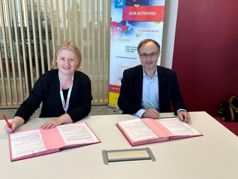 Theranexus IT signature 1